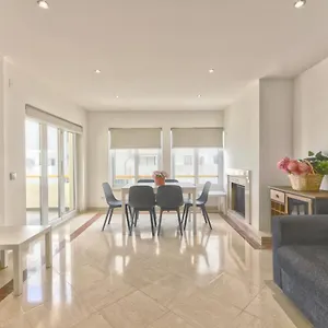 New Luxury In Quarteira